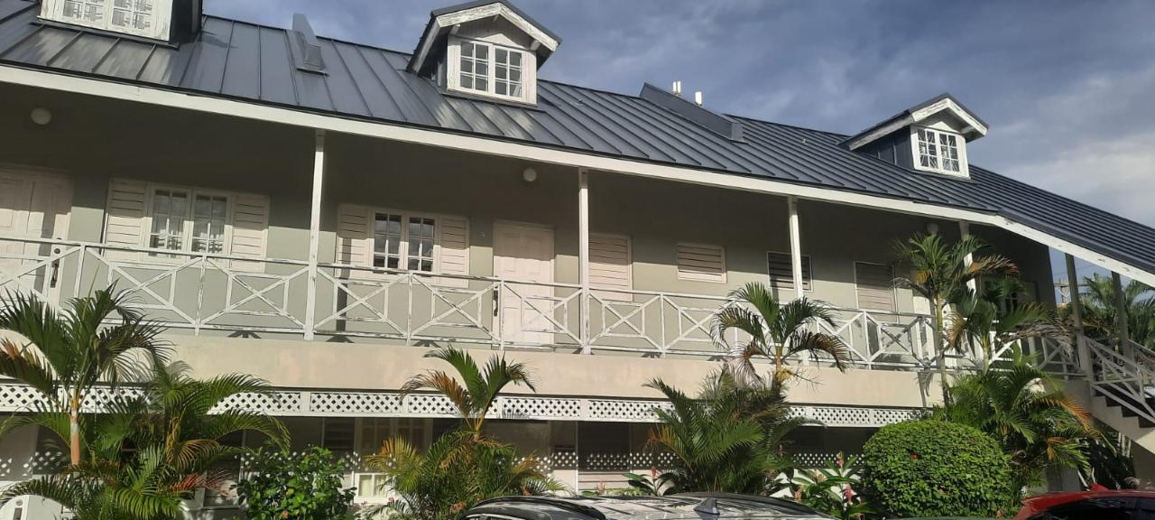 Apartment For Rent 9 ST. MICHAEL TERRACE, Kingston 6 170,000 Keez