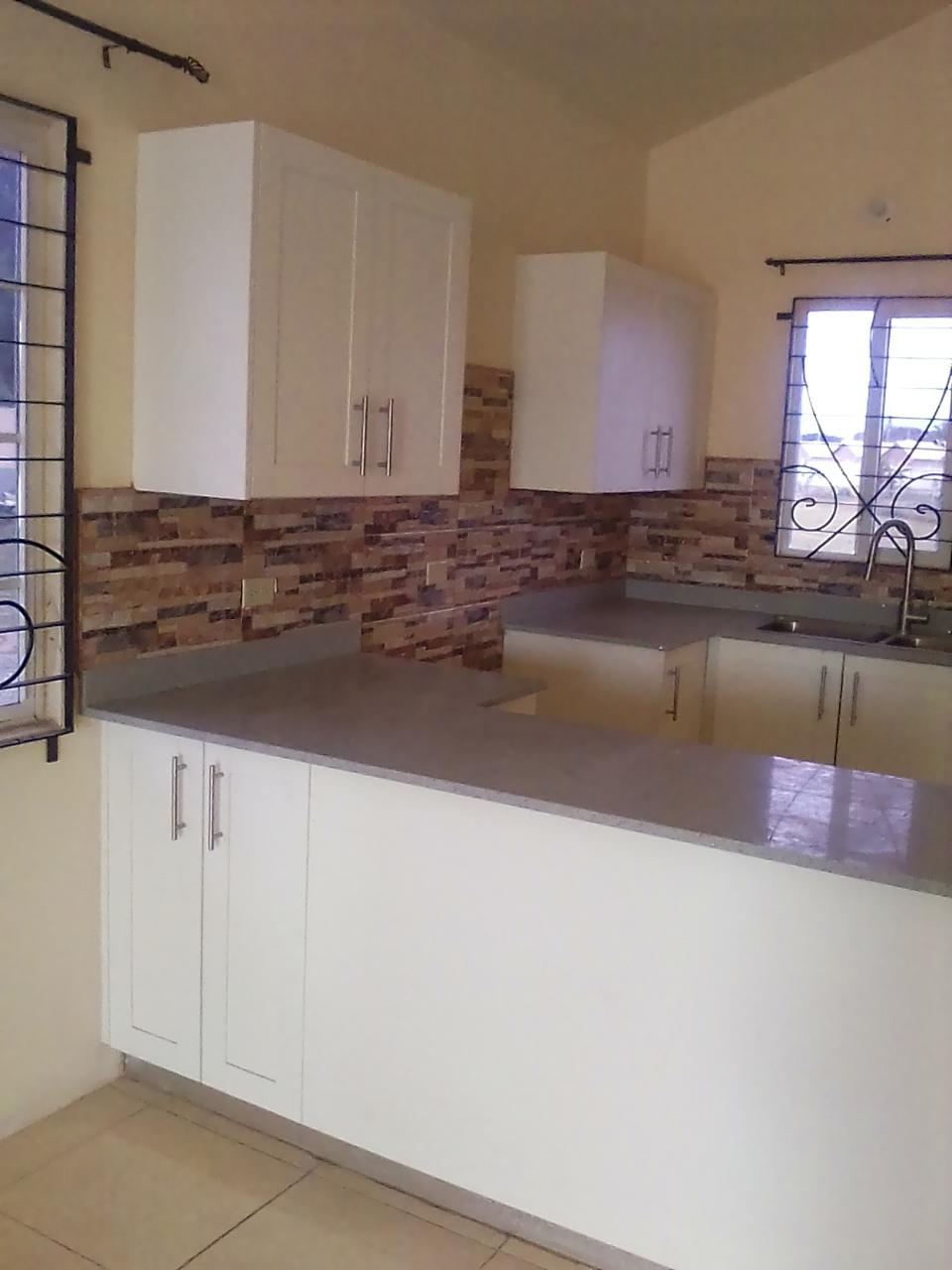 House For Rent PHOENIX PARK VILLAGE, Greater Portmore 110,000 Keez