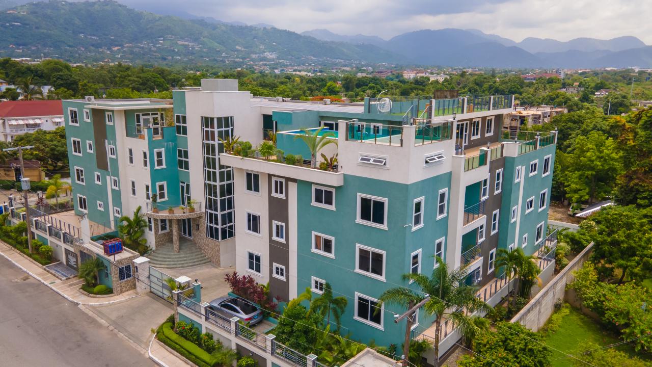 Apartment For Sale BERESFORD CRESCENT, Kingston 8 43,000,000 Keez