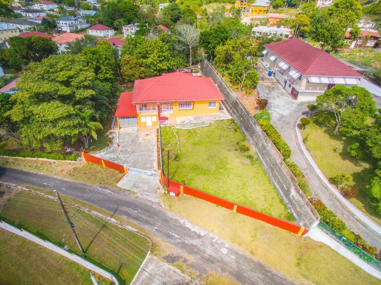 House For Sale CALEDONIA BLVD, Mandeville 33,000,000 Keez