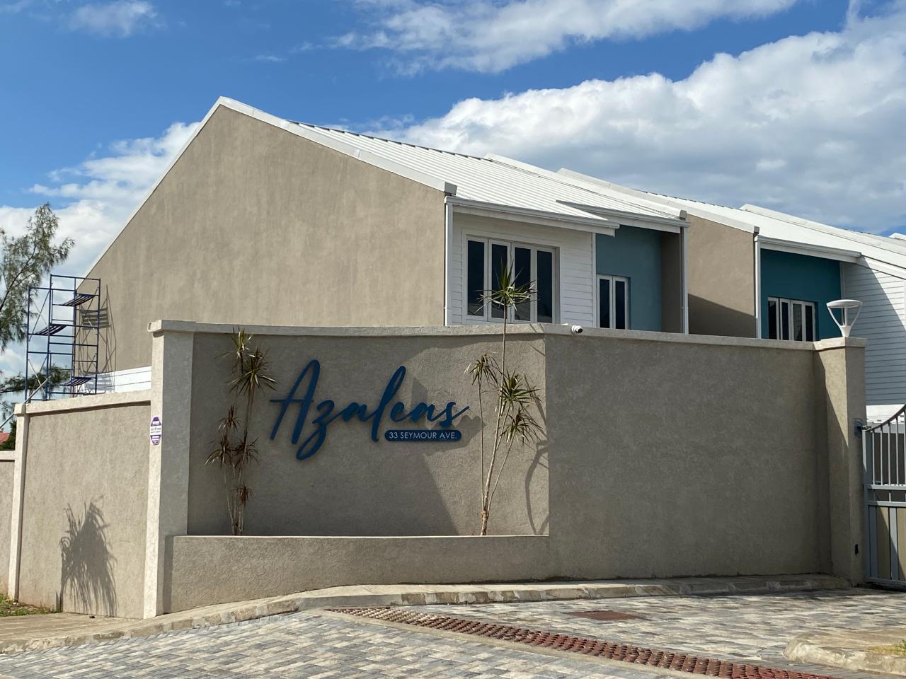 Townhouse For Rent SEYMOUR AVE, Kingston 6 2,800 Keez