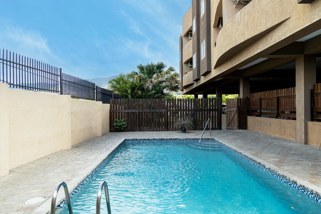 Apartment For Rent KINGS DRIVE, Kingston 6 180,000 Keez