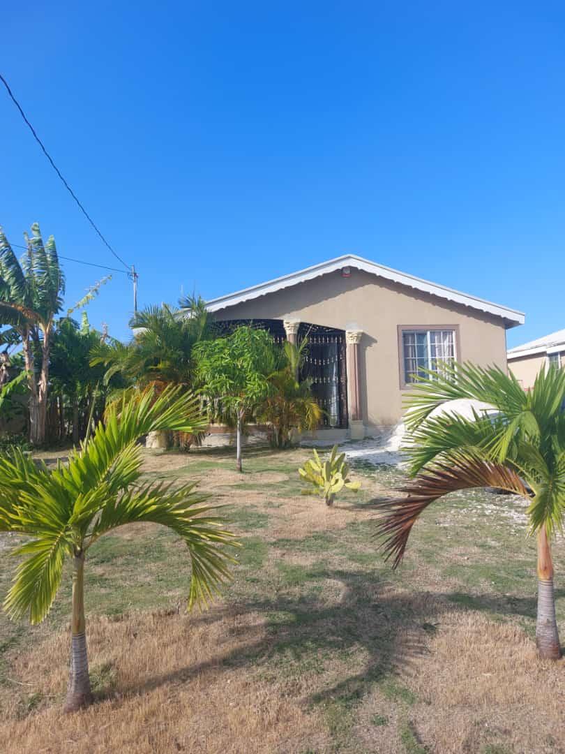 House For Sale WEST VILLAGE, Montego Bay 29,000,000 Keez