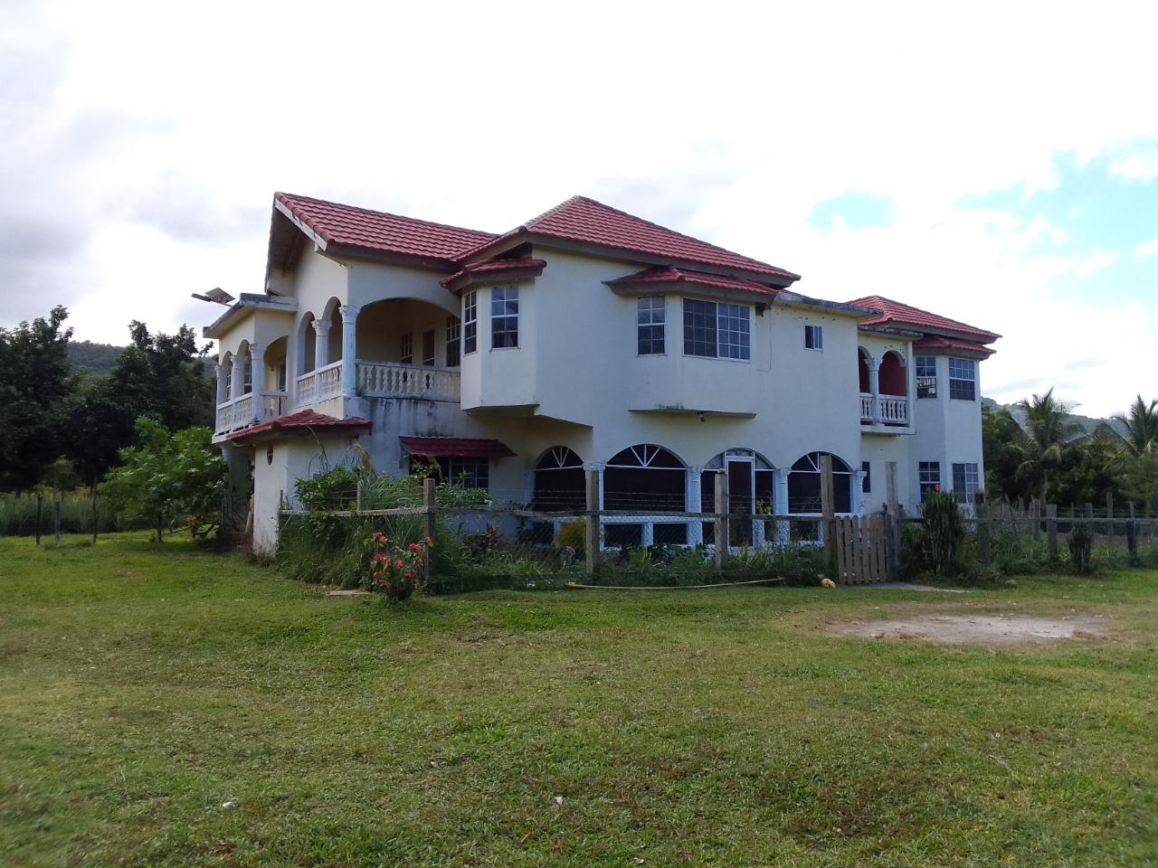 House For Sale HART HILL, Buff Bay 2,500,000 Keez