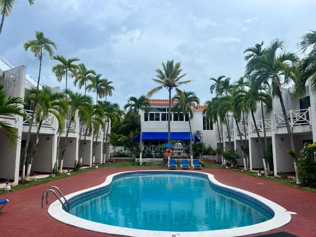 Apartment For Sale TOWER ISLE, Tower Isle 149,000 Keez