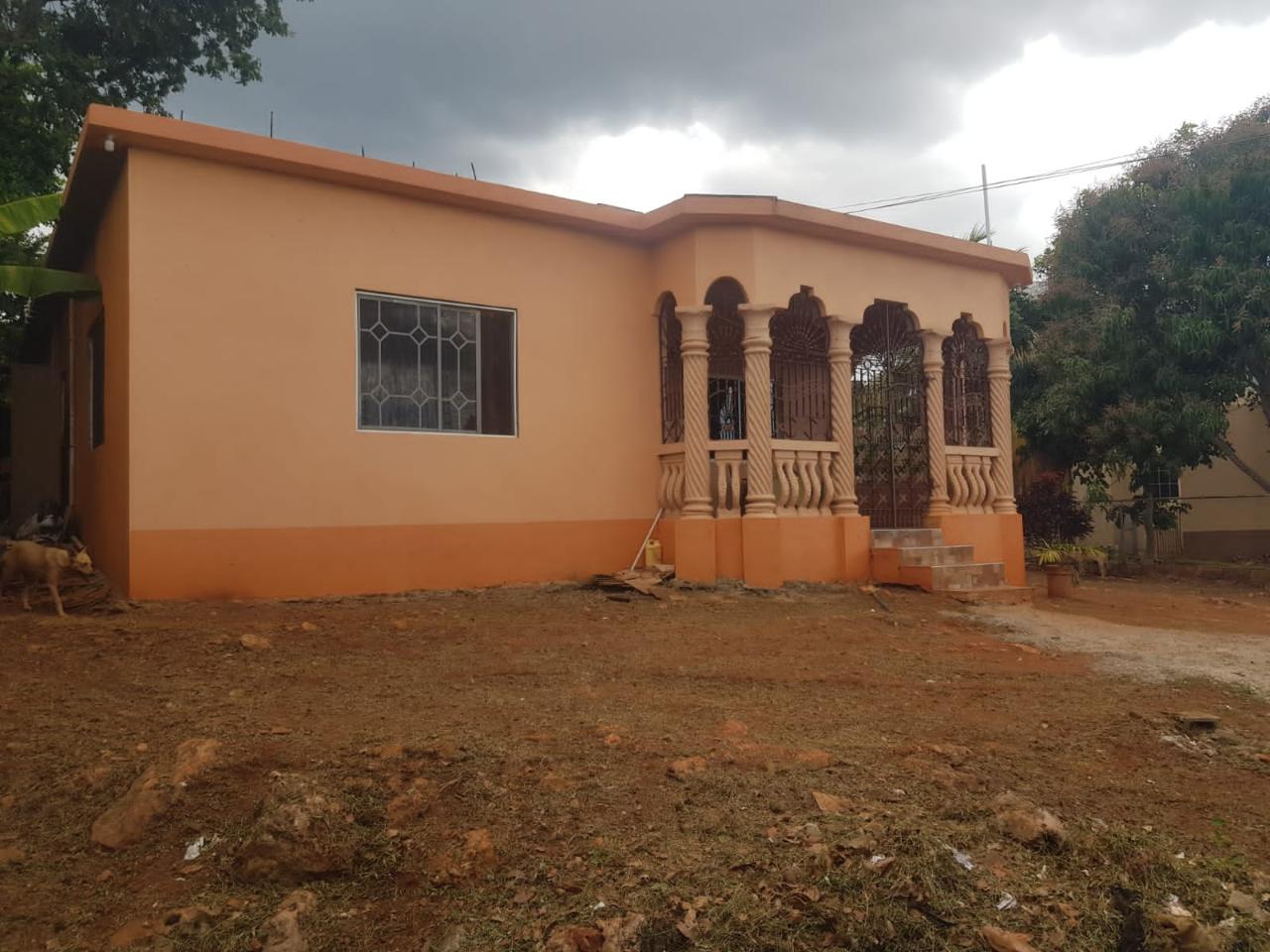 House For Sale ST CATHERINE, Spanish Town 16,500,000 Keez