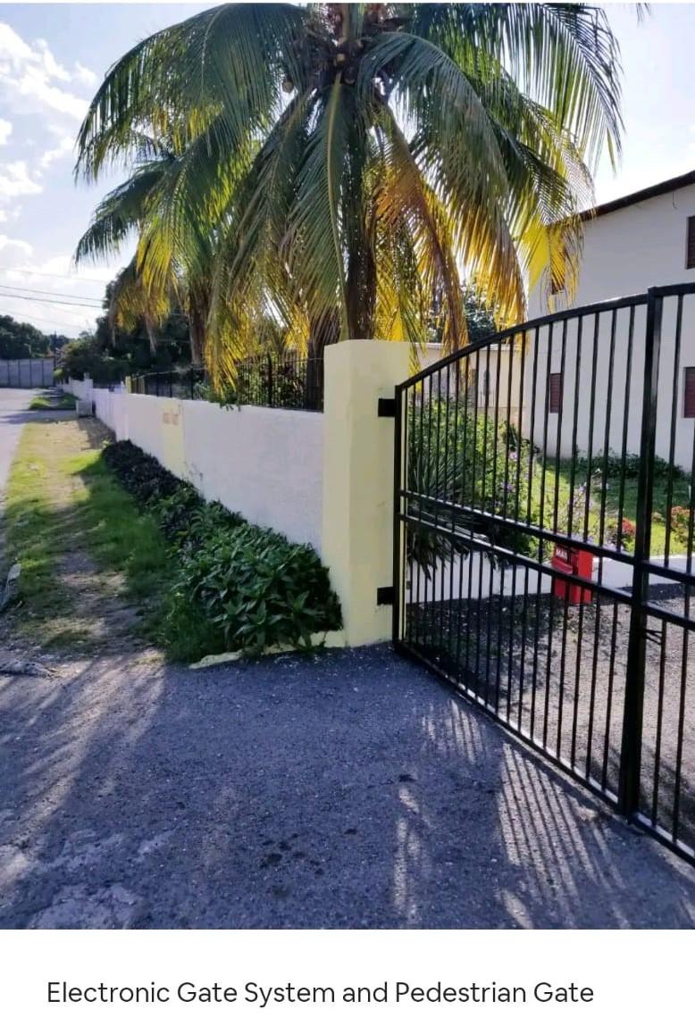 Apartment For Sale CARLISLE AVENUE, Kingston 8 14,000,000 Keez