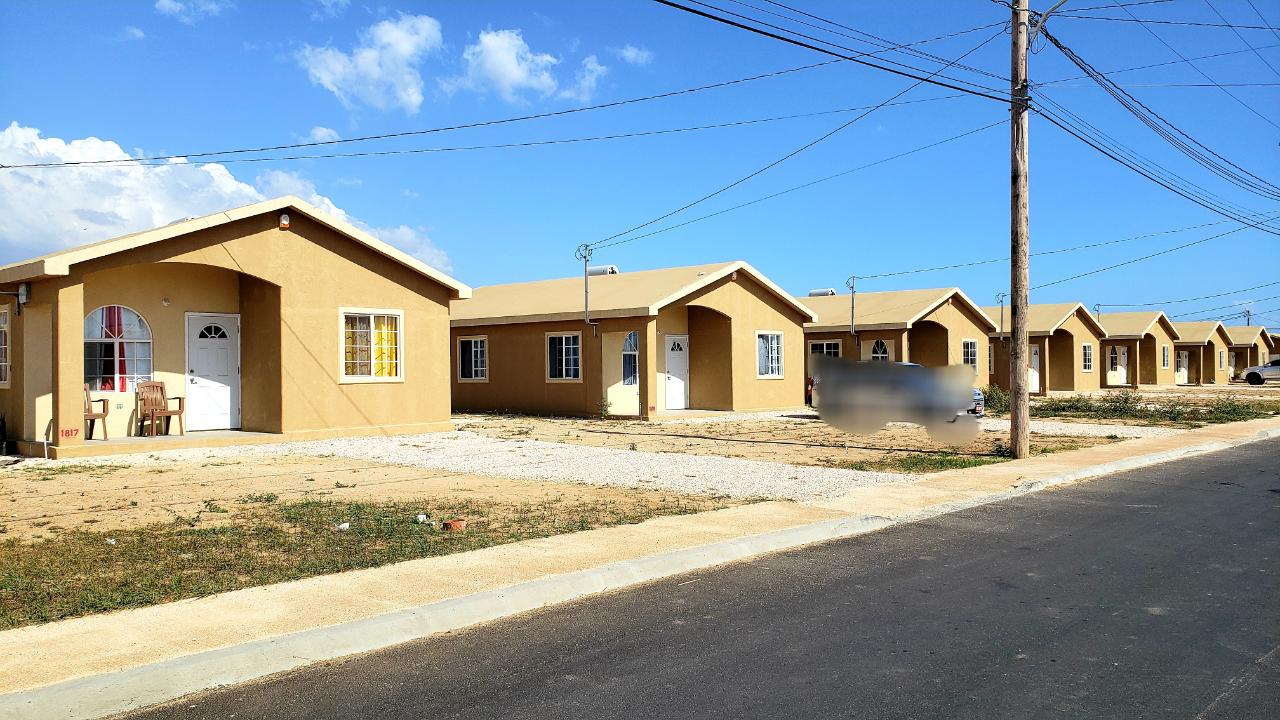 House For Rent PHOENIX PARK VILLAGE, Greater Portmore 110,000 Keez