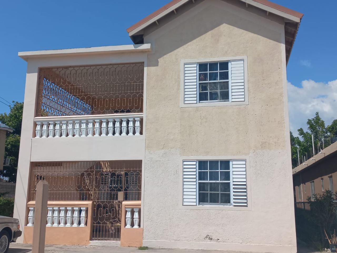 House For Sale CEDAR GROVE ESTATE, MAHOG, Gregory Park 35,000,000