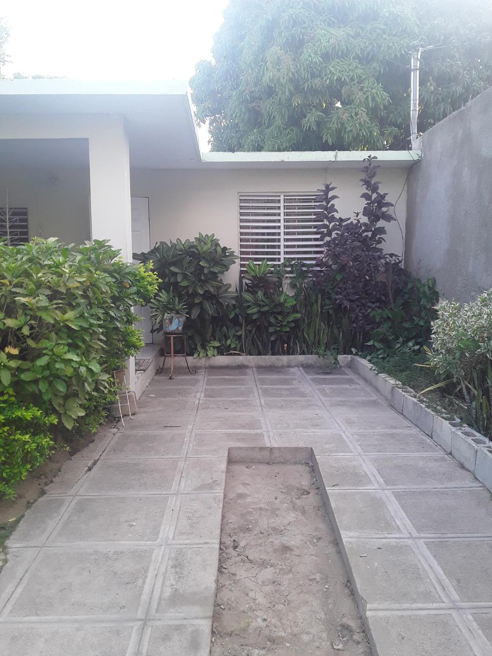 House For Sale 11TH AVENUE, Greater Portmore 14,500,000 Keez