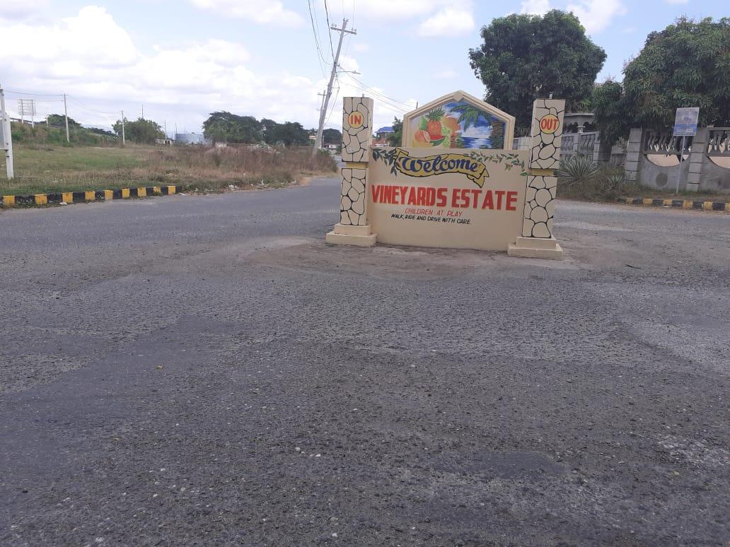 House For Sale VINEYARD CRESCENT, Bushy Park 15,000,000 Keez