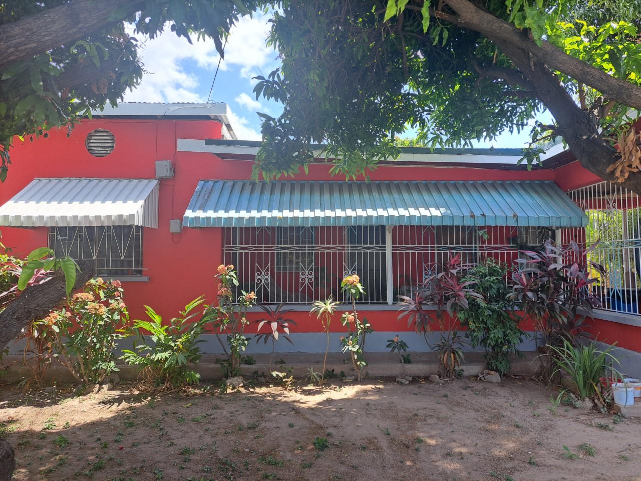 House For Sale CHALMERS AVENUE, Kingston 10 36,000,000 Keez