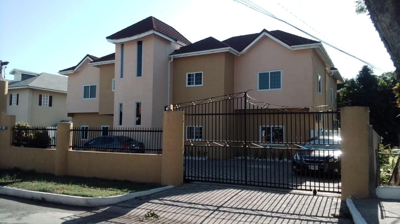 Apartment For Rent GROVE PARK AVENUE, Kingston 10 150,000 Keez
