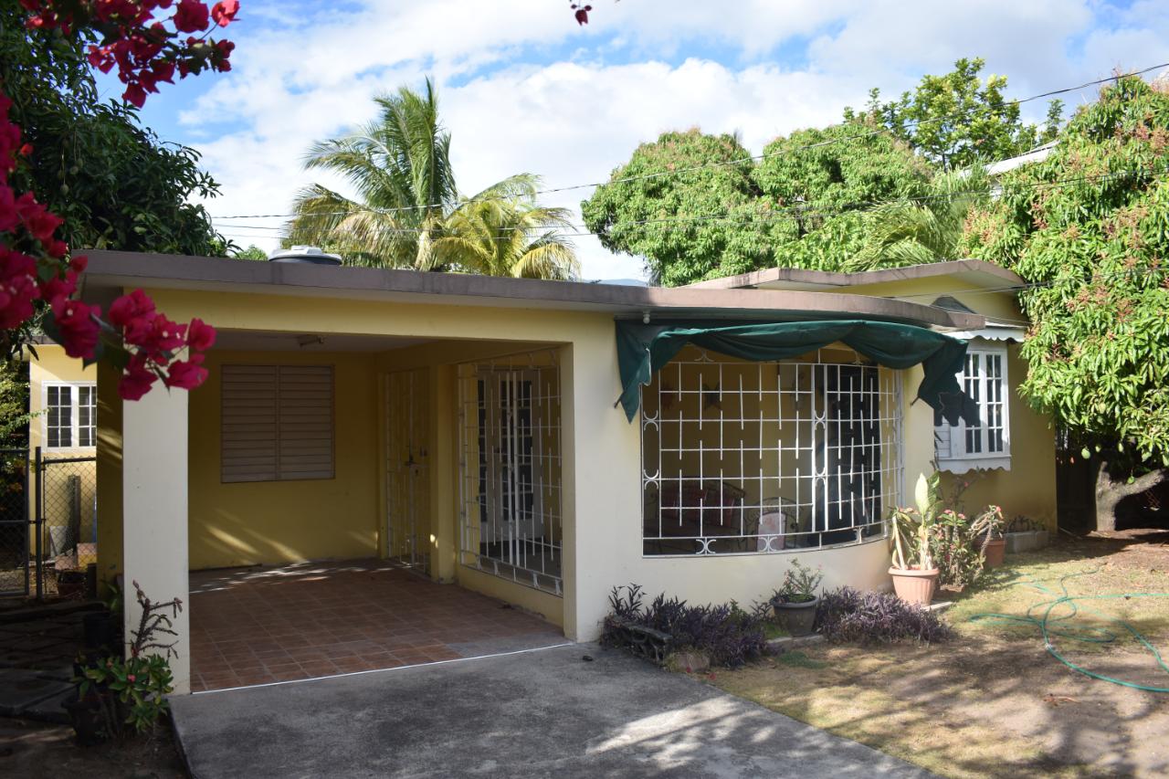 House For Sale GROVEDALE DRIVE, Kingston 10 55,000,000 Keez