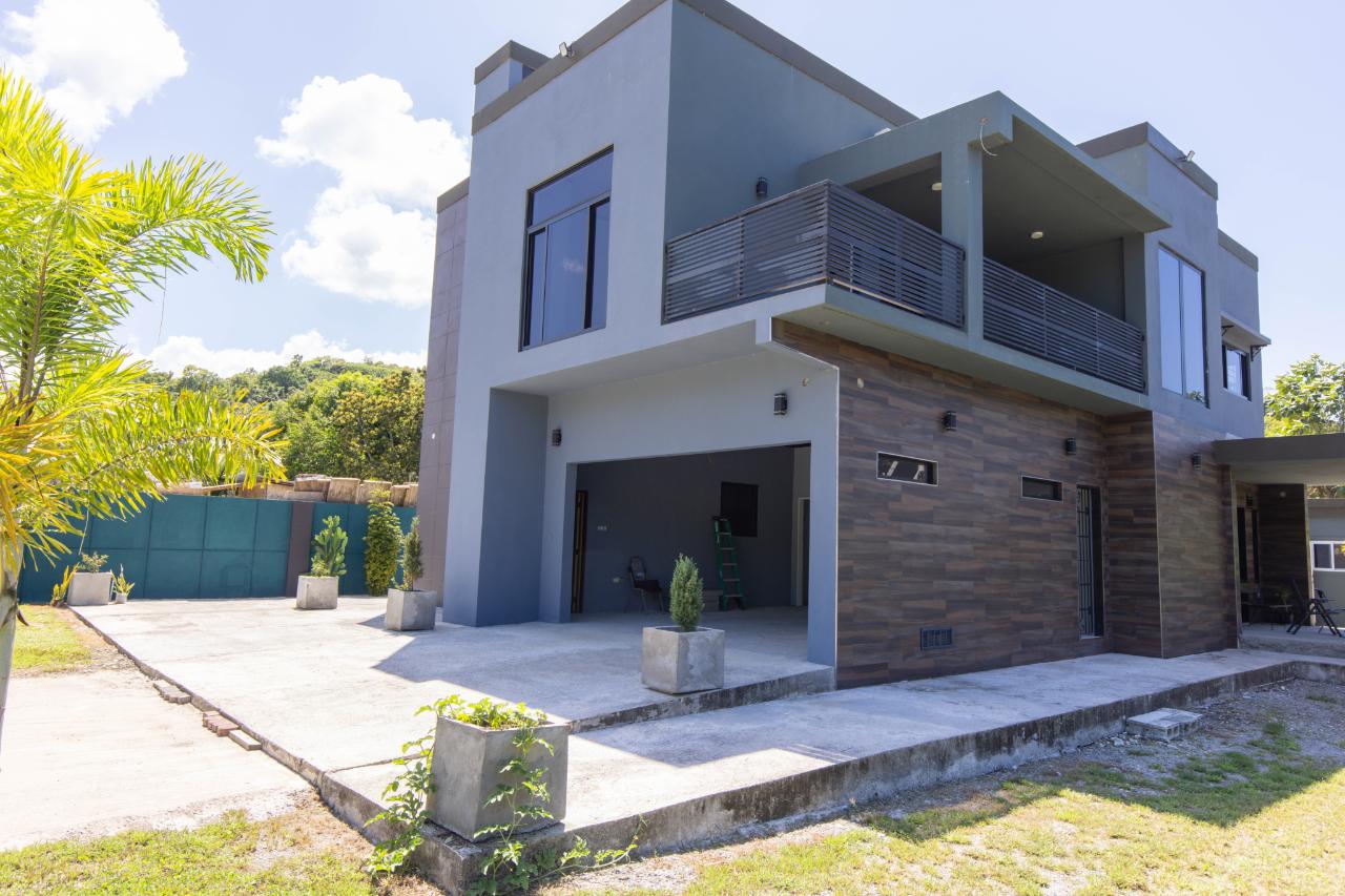 House For Sale SPRING GARDEN, Buff Bay 770,000 Keez