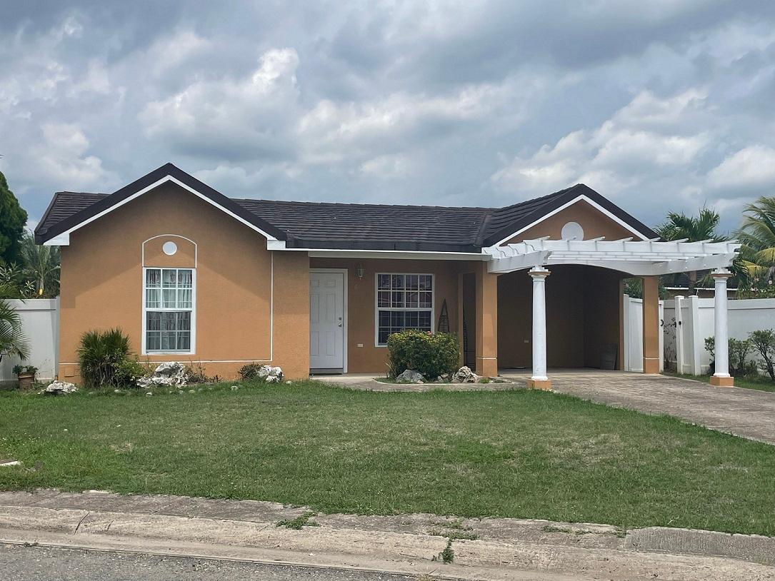 Townhouse For Rent EL PRADO VERDE, SPANISH T, Spanish Town 140,000 Keez