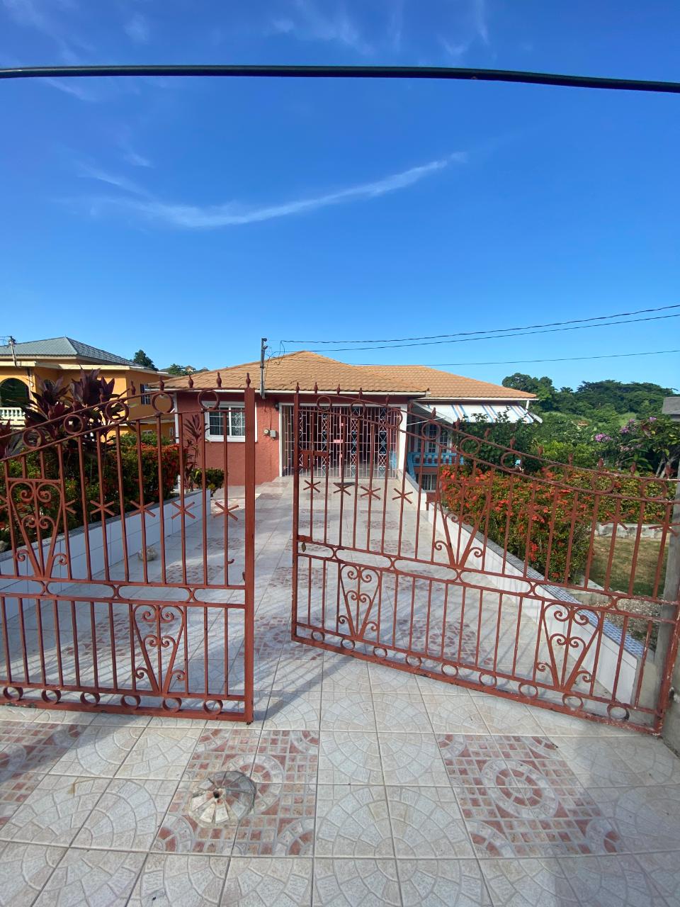 House For Sale SPRING VALLEY, TOWER ISLE, Tower Isle 55,000,000 Keez