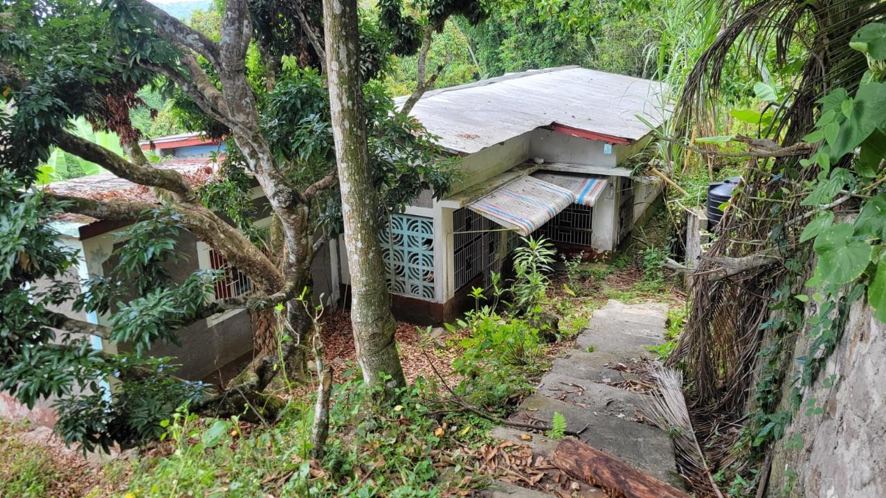 House For Sale MOUNT ZION, BRANDON HILL, Kingston 9 7,900,000 Keez