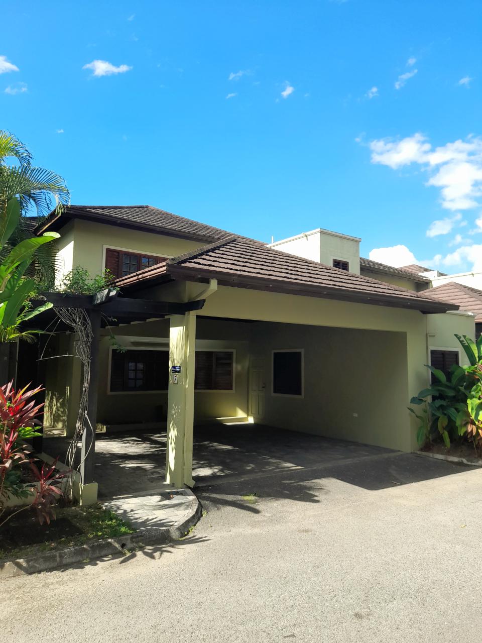 Townhouse For Rent MILLSBOROUGH AVENUE, KGN, Kingston 6 3,500 Keez