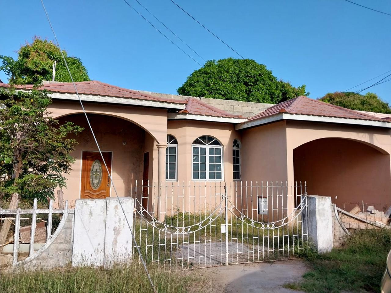 House For Sale CEDAR GROVE, PORTMORE, Greater Portmore 16,500,000
