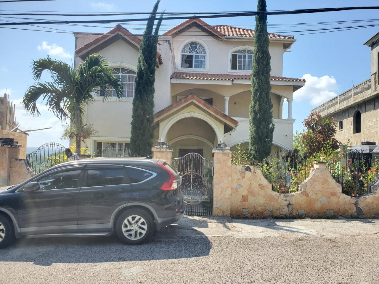 House For Sale MOUNTAIN VIEW DRIVE, Montego Bay 750,000 Keez