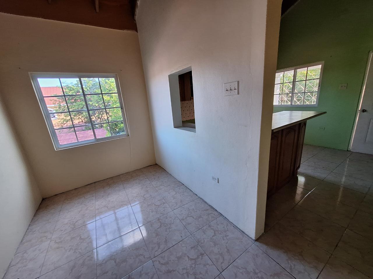 House For Rent MAHOE BLVD, May Pen 44,000 Keez