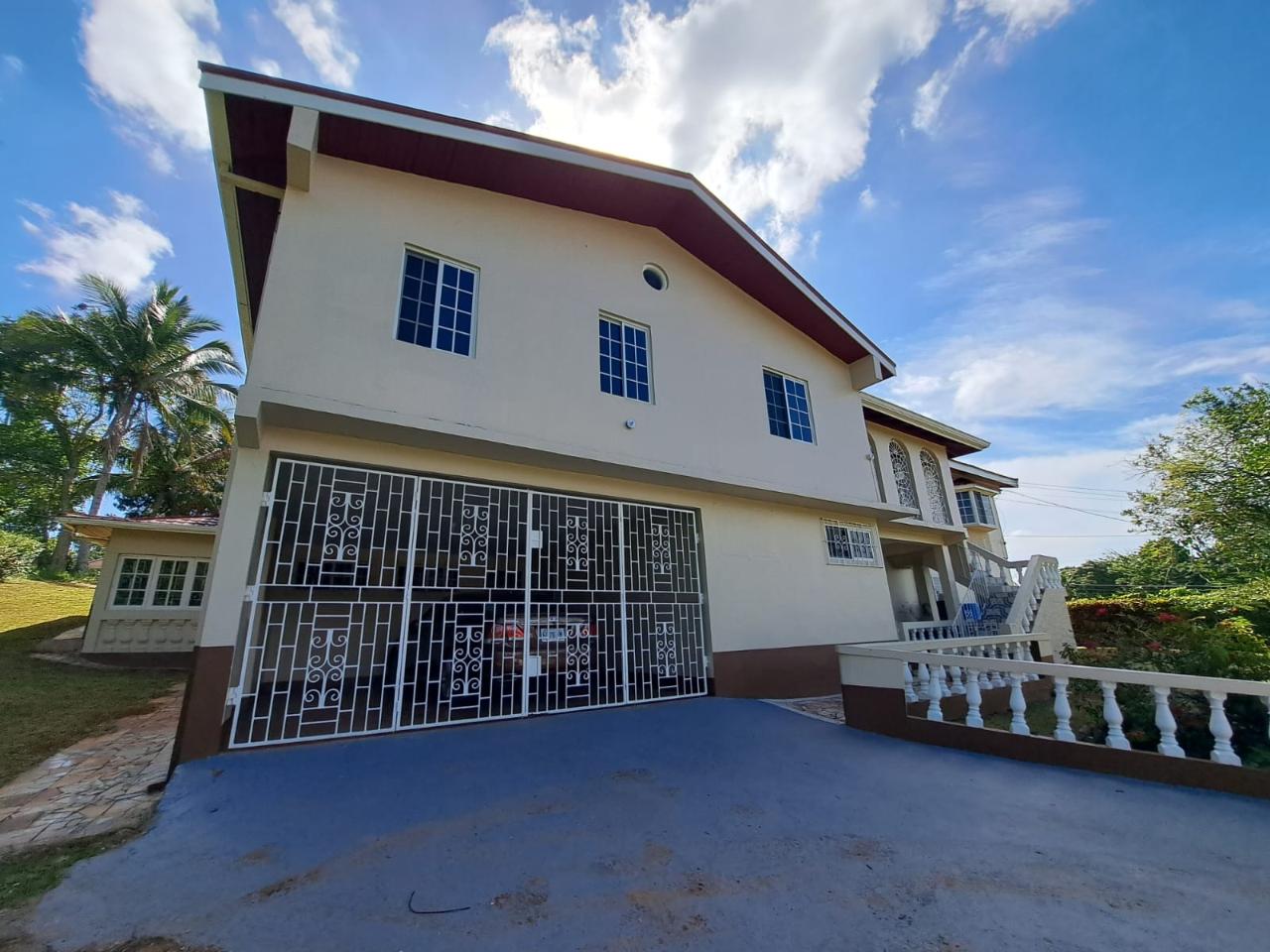 House For Rent COTTON TREE ROAD, Mandeville 40,000 Keez
