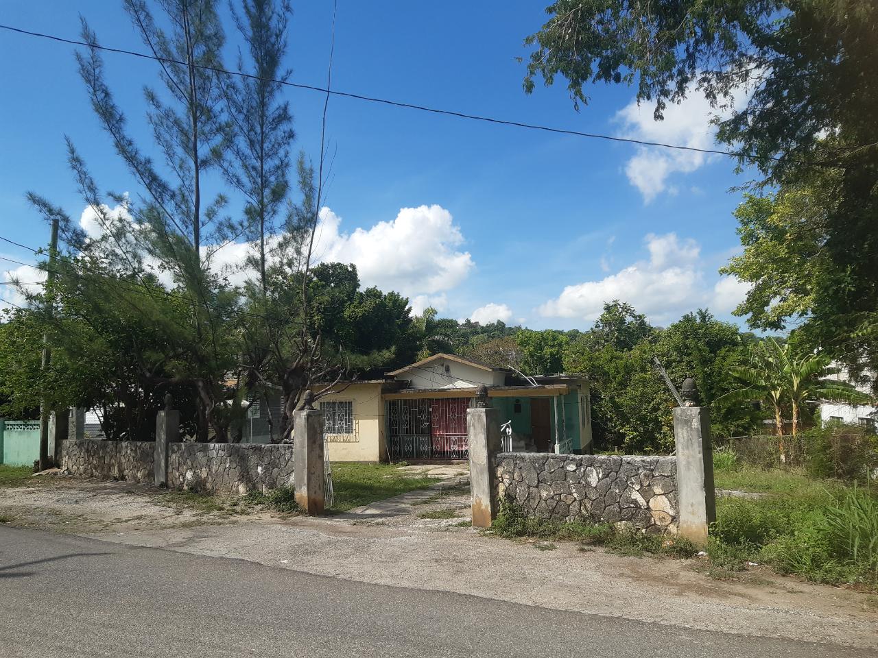 House For Sale SUN VALLEY ROAD, Montego Bay 15,500,000 Keez