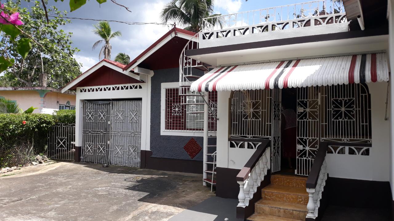 House For Sale THOMPSON ST, GRANGE HILL, Grange Hill 20,000,000 Keez