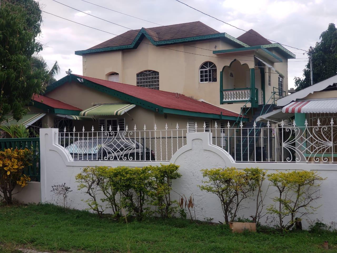 House For Sale BOGUE VILLAGE, Montego Bay 45,000,000 Keez