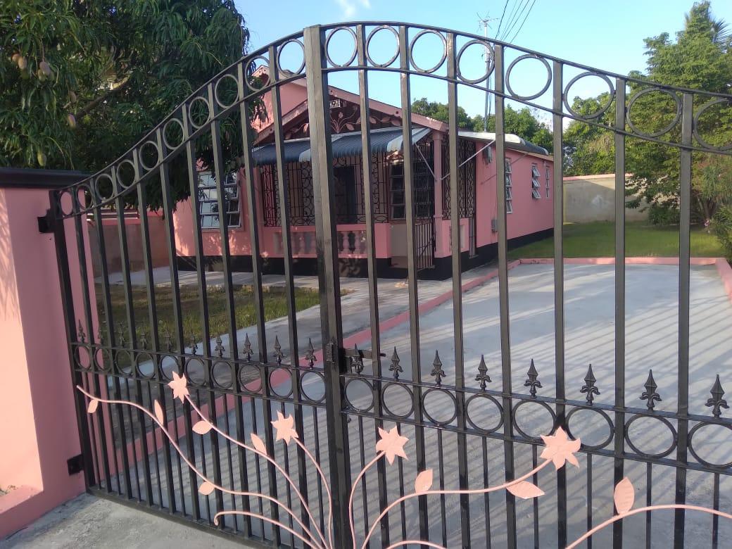 House For Rent GOLDEN GROVE CRESCENT, Spanish Town 80,000 Keez