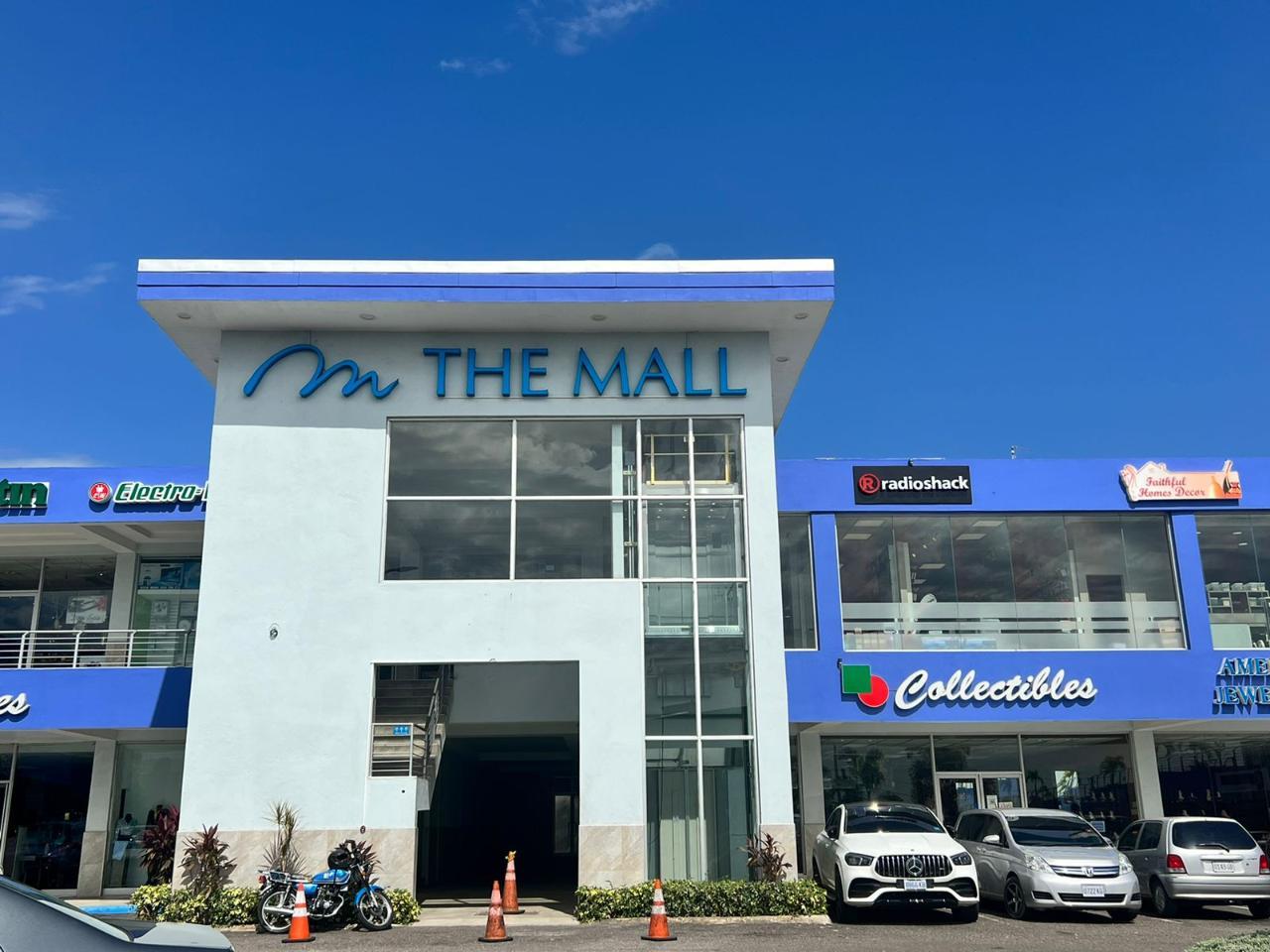 Offices / Commercial Bldg For Rent CONSTANT SPRING ROAD, Kingston 10