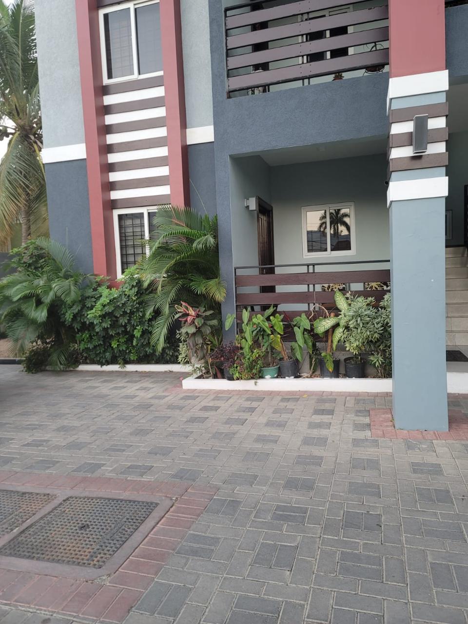 Apartment For Rent KINGS DRIVE, Kingston 6 1,600 Keez