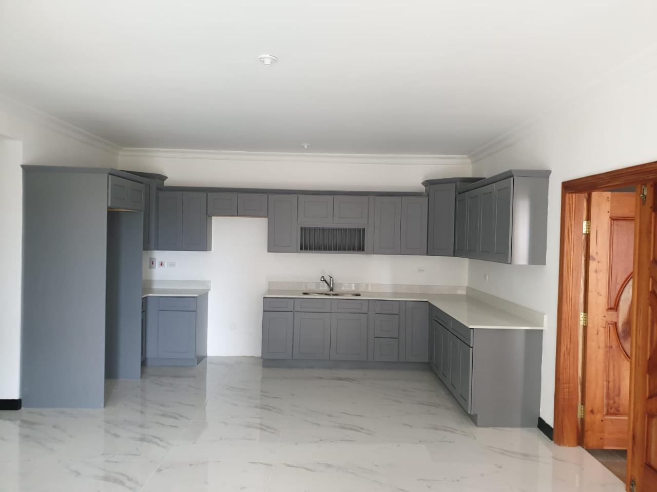 Apartment For Sale ARGYLE ROAD, Kingston 5 55,000,000 Keez