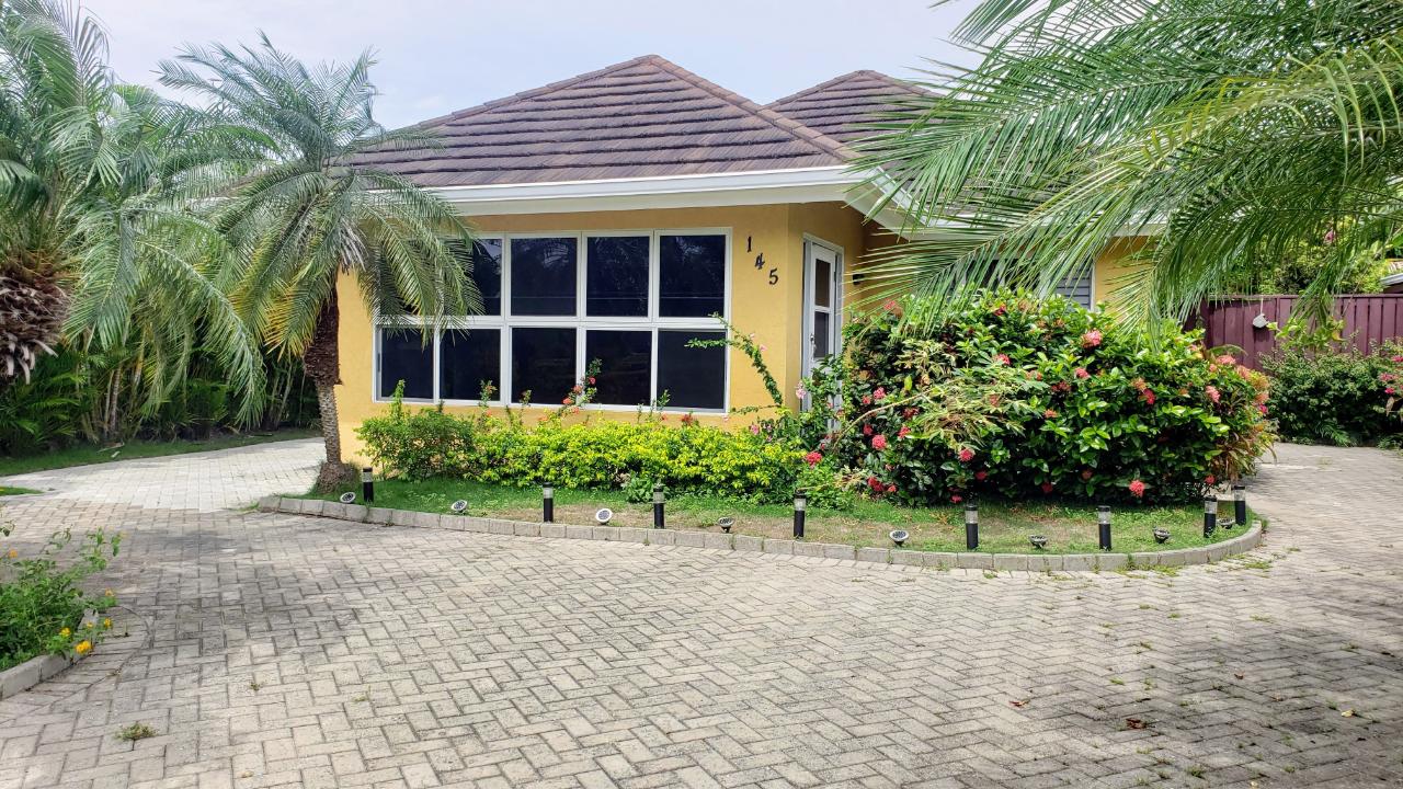 House For Rent: DANDELION AVENUE, St. Ann@~apos;s Bay | $1,550 | Keez