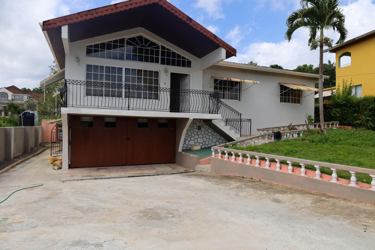 House For Sale BRUMALIA ROAD, Mandeville 43,000,000 Keez