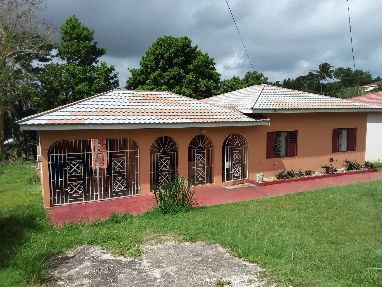 House For Sale WEST ACRE, BRUMALIA, Mandeville 21,000,000 Keez