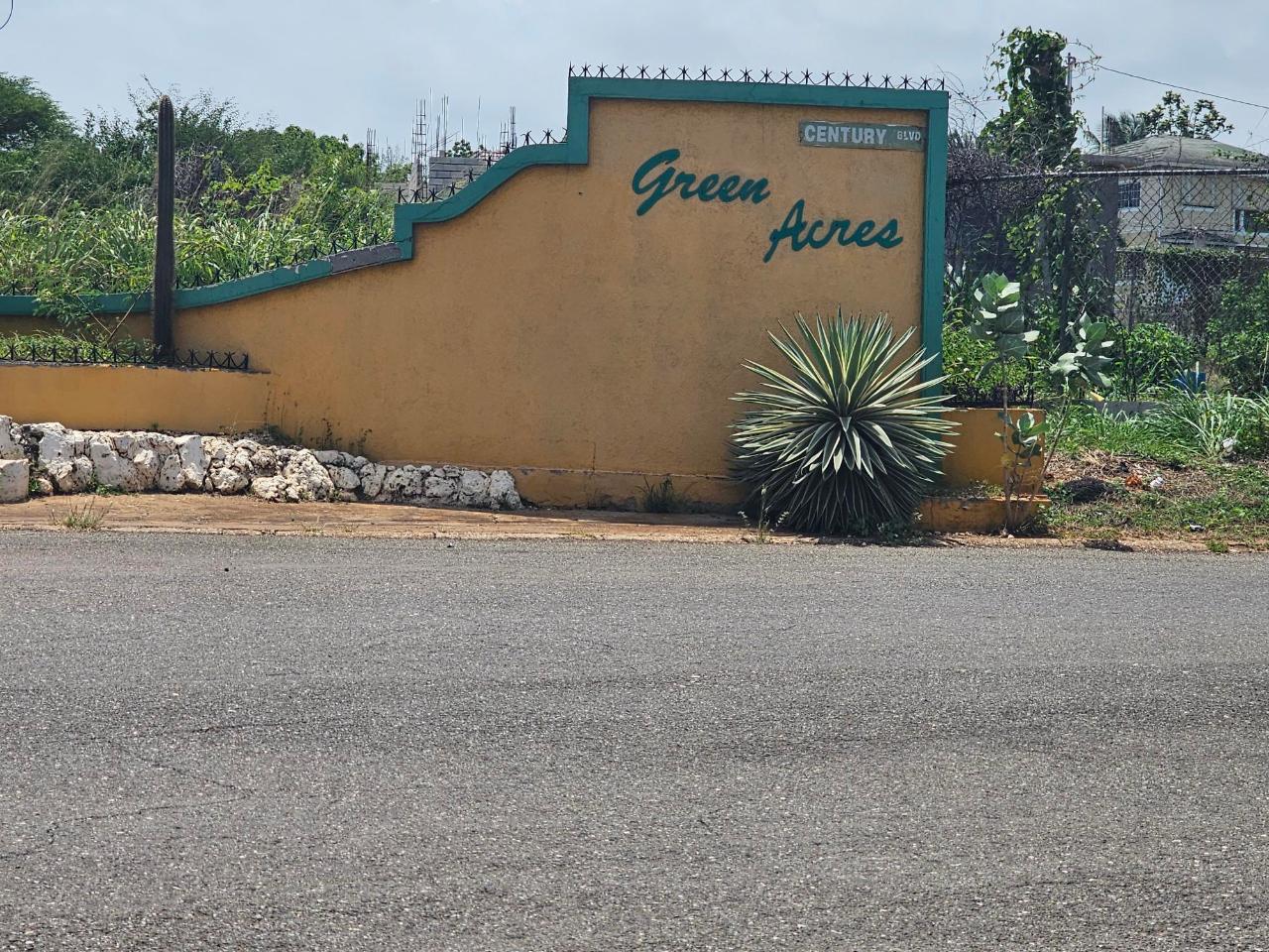 House For Sale ST. LIVINGSTON ROAD, GREE, 1683 45,000,000 Keez