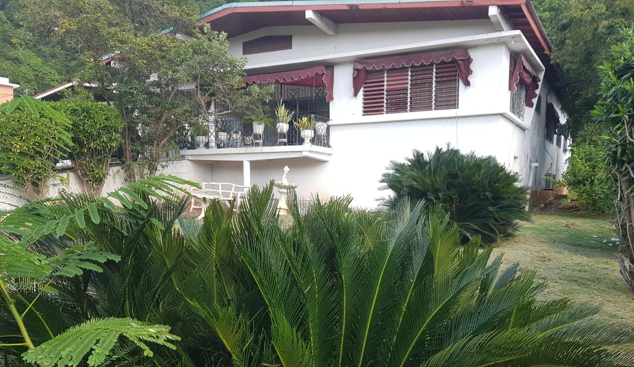 House For Sale HIGHLAND CLOSE, HAVENDALE, Kingston 19 56,000,000 Keez