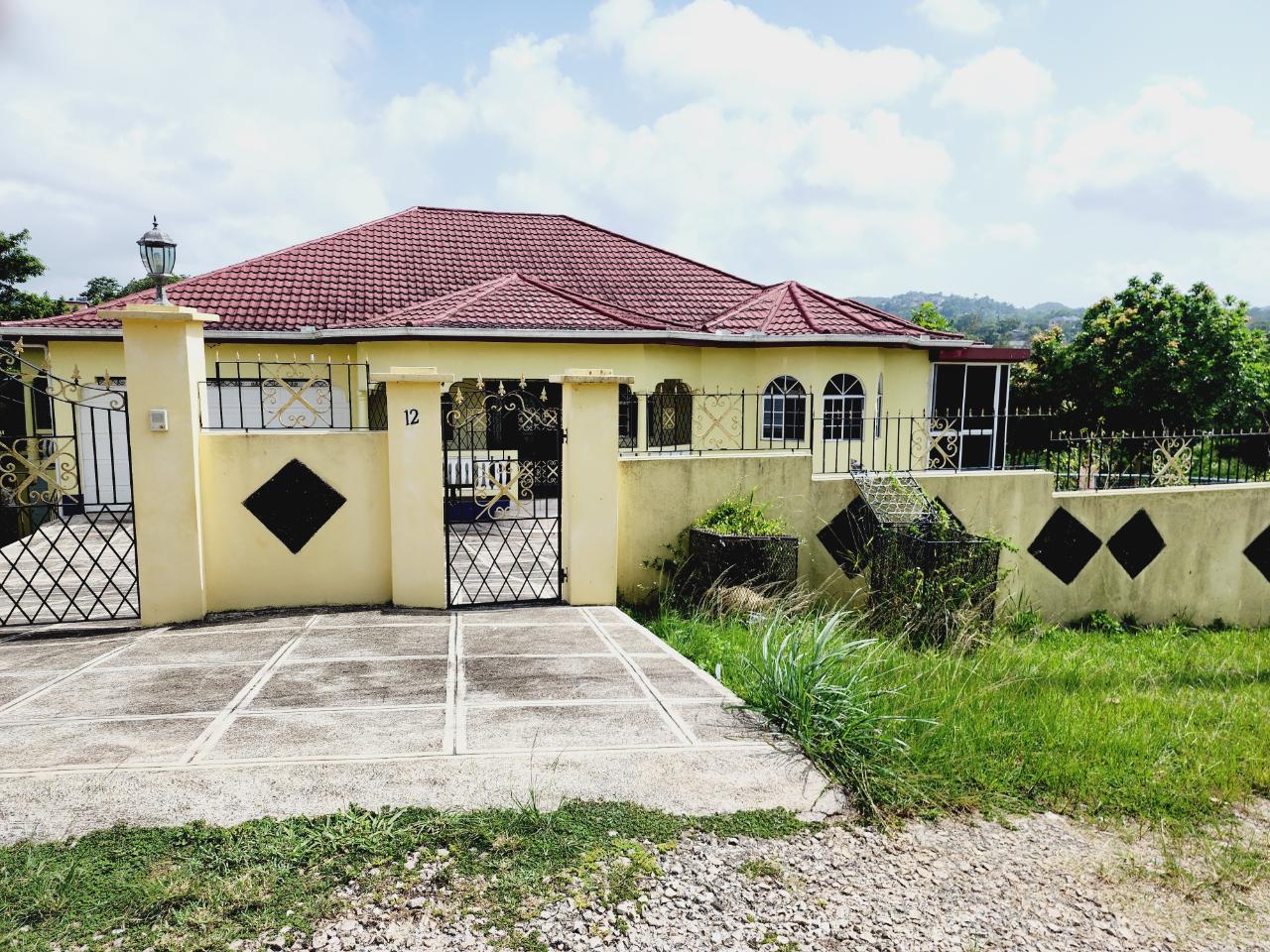 House For Sale CEDAR WAY, MANDEVILLE, Mandeville 42,500,000 Keez