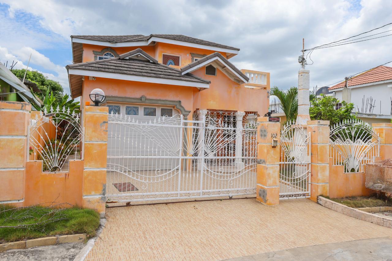House For Sale TULIP STREET, 2602 28,000,000 Keez