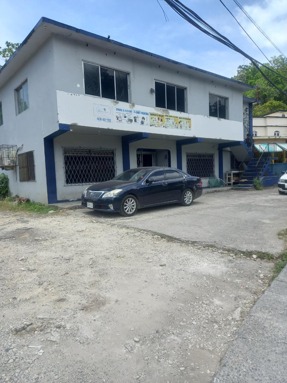 Offices / Commercial Bldg For Rent MILFORD ROAD, Ocho Rios 210,000