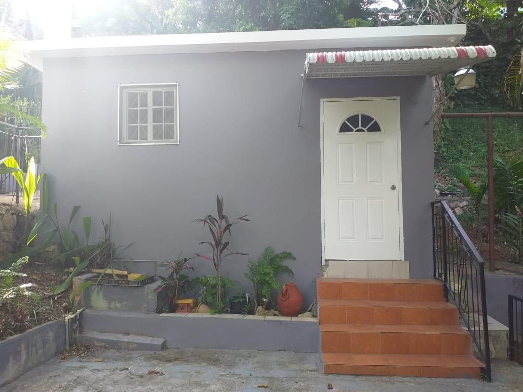 House For Rent DIAMOND ROAD, STONY HILL, Kingston 9 65,000 Keez
