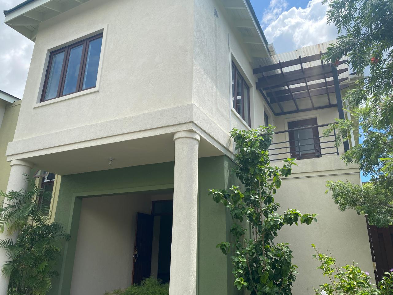 Townhouse For Rent SUNFLOWER WAY, Kingston 6 2,000 Keez