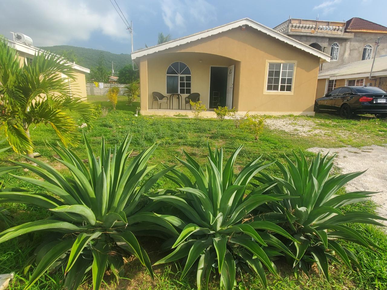 House For Rent MONTEGO WEST VILLAGE, Montego Bay 900 Keez