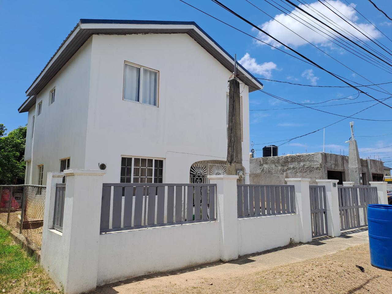 House For Sale CANVAS AVE., ELTHAM VISTA, 1841 20,000,000 Keez