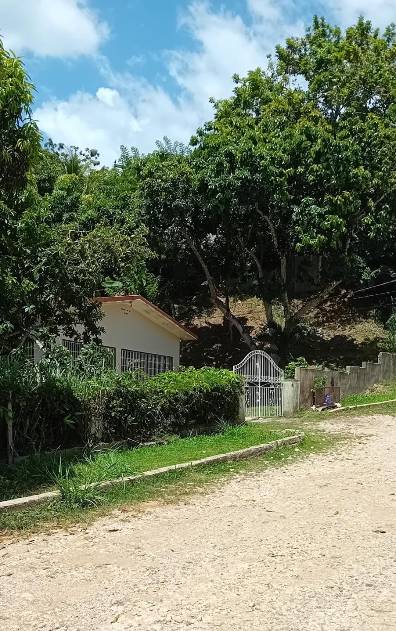 House For Sale ROCKY VIEW, GOLDEN SPRING, 2682 33,000,000 Keez