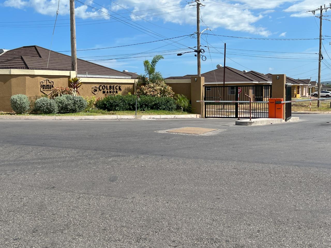 House For Rent COLBECK MANOR, Old Harbour 90,000 Keez