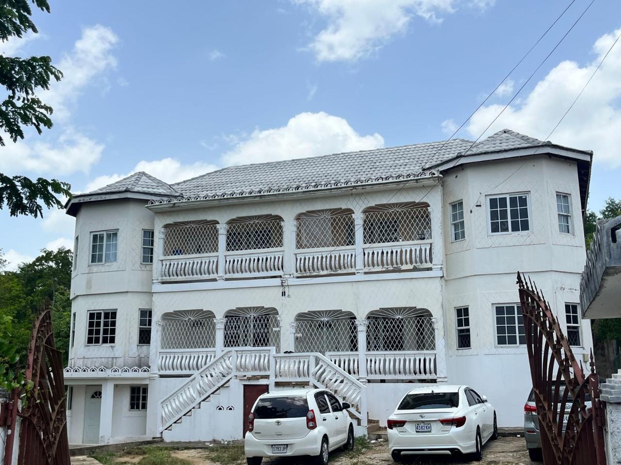 House For Sale PHOENIX PARK APARTMENTS, Santa Cruz 35,000,000 Keez