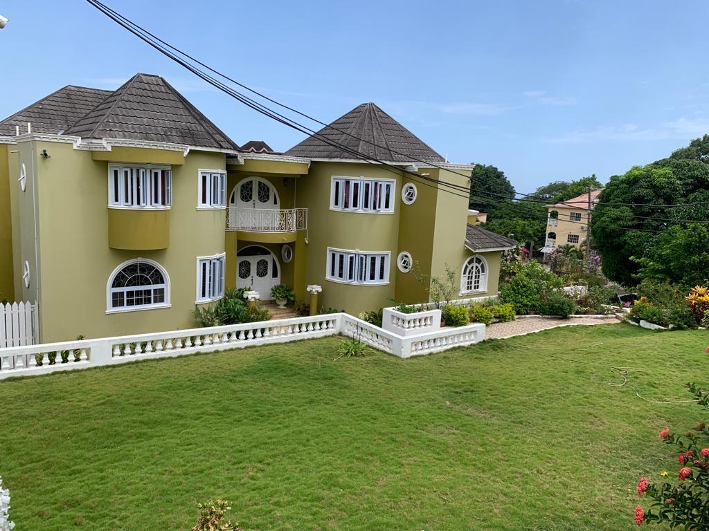 House For Sale HORATIO DRIVE, Kingston 19 115,000,000 Keez